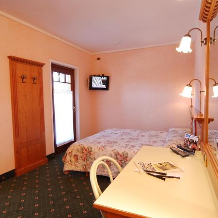 Hotel Ideal Madonna Esterno foto