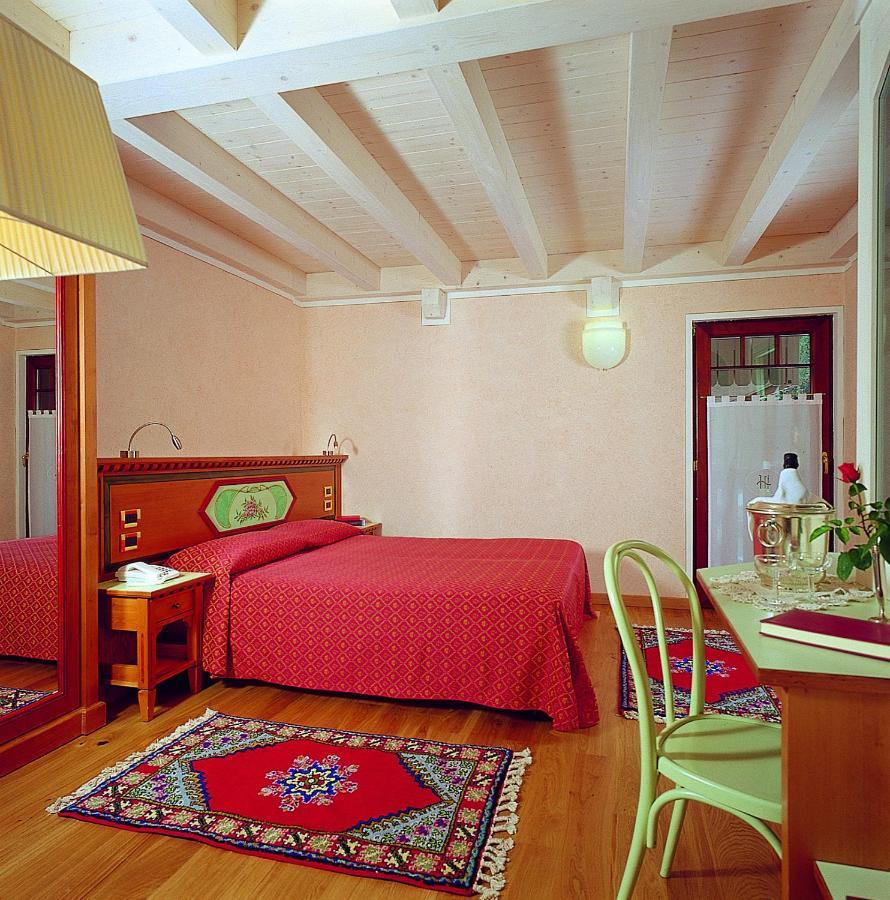 Hotel Ideal Madonna Esterno foto