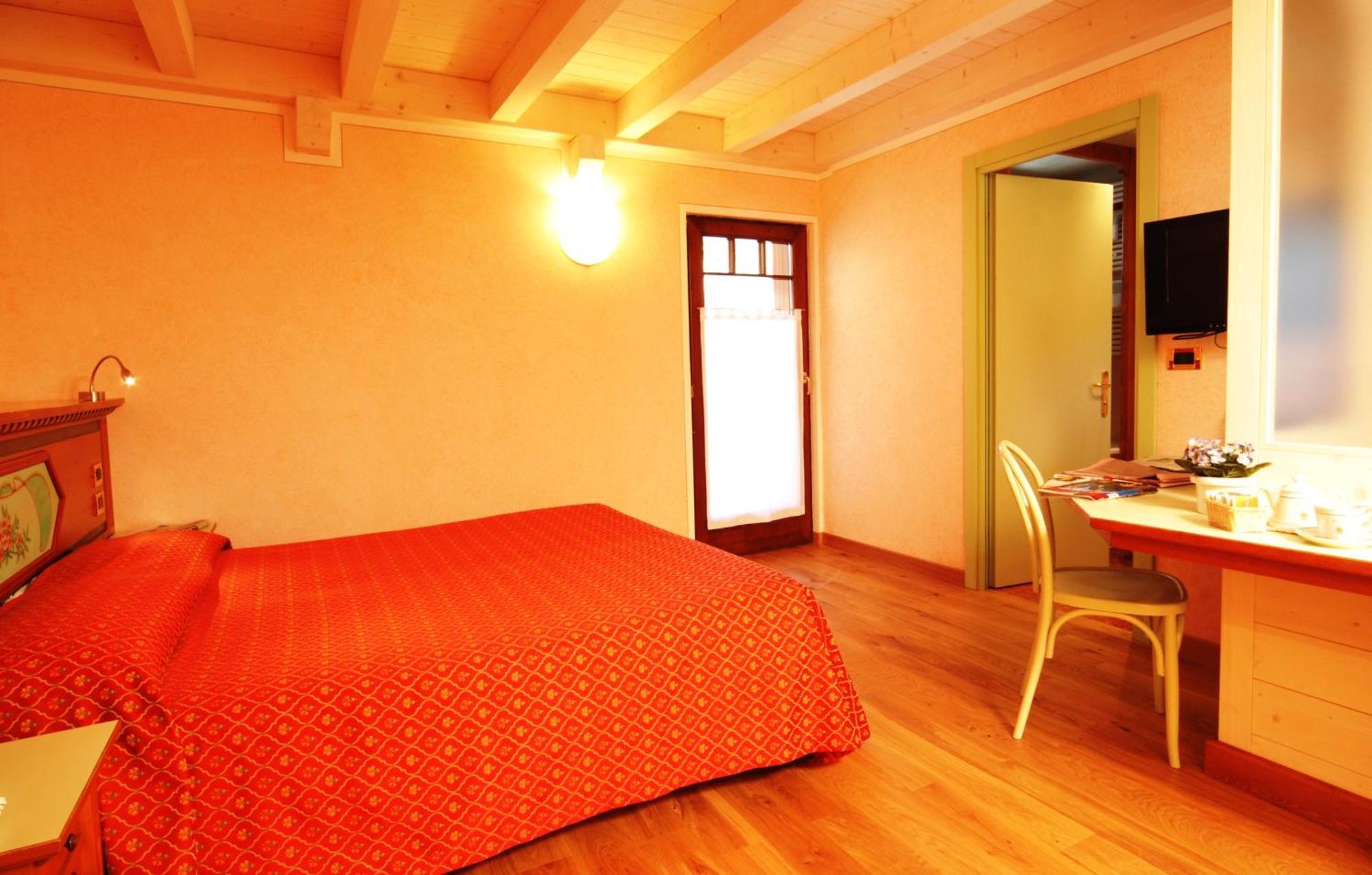 Hotel Ideal Madonna Esterno foto