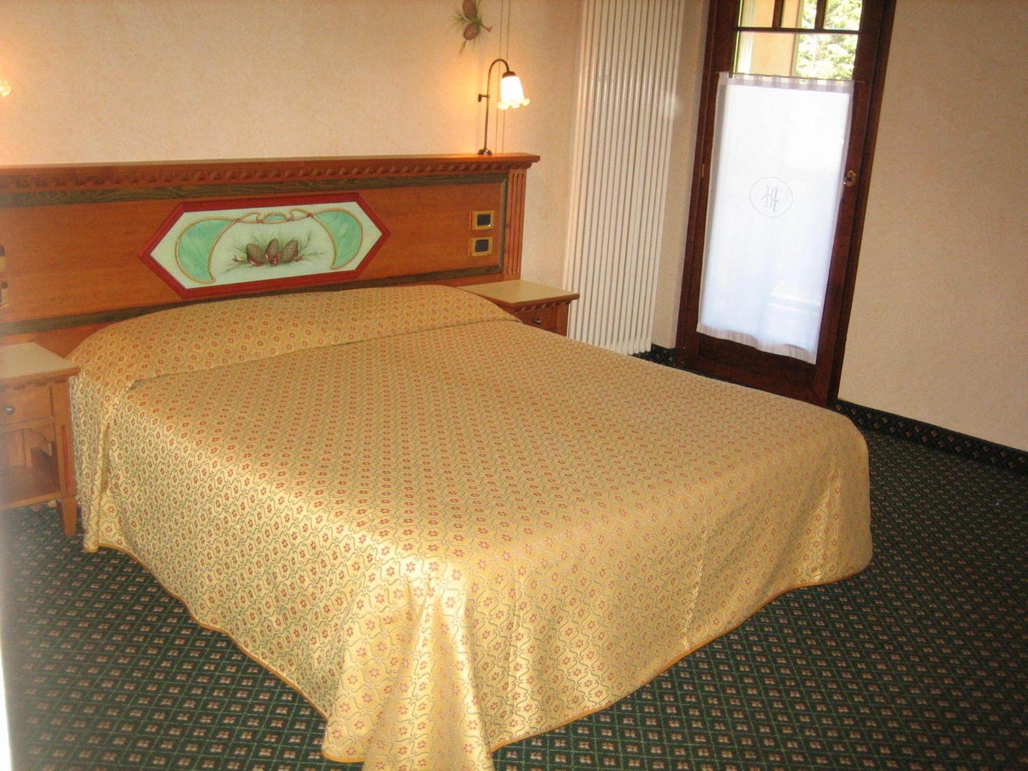 Hotel Ideal Madonna Esterno foto