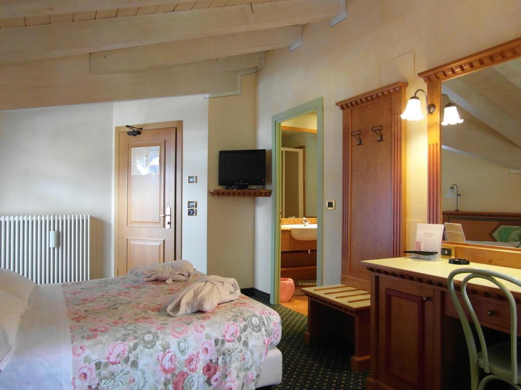 Hotel Ideal Madonna Esterno foto