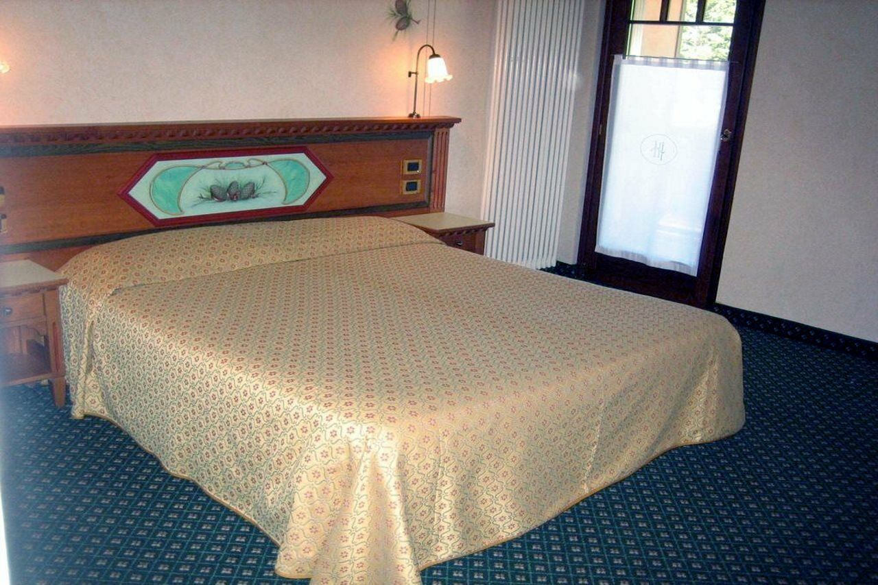 Hotel Ideal Madonna Esterno foto